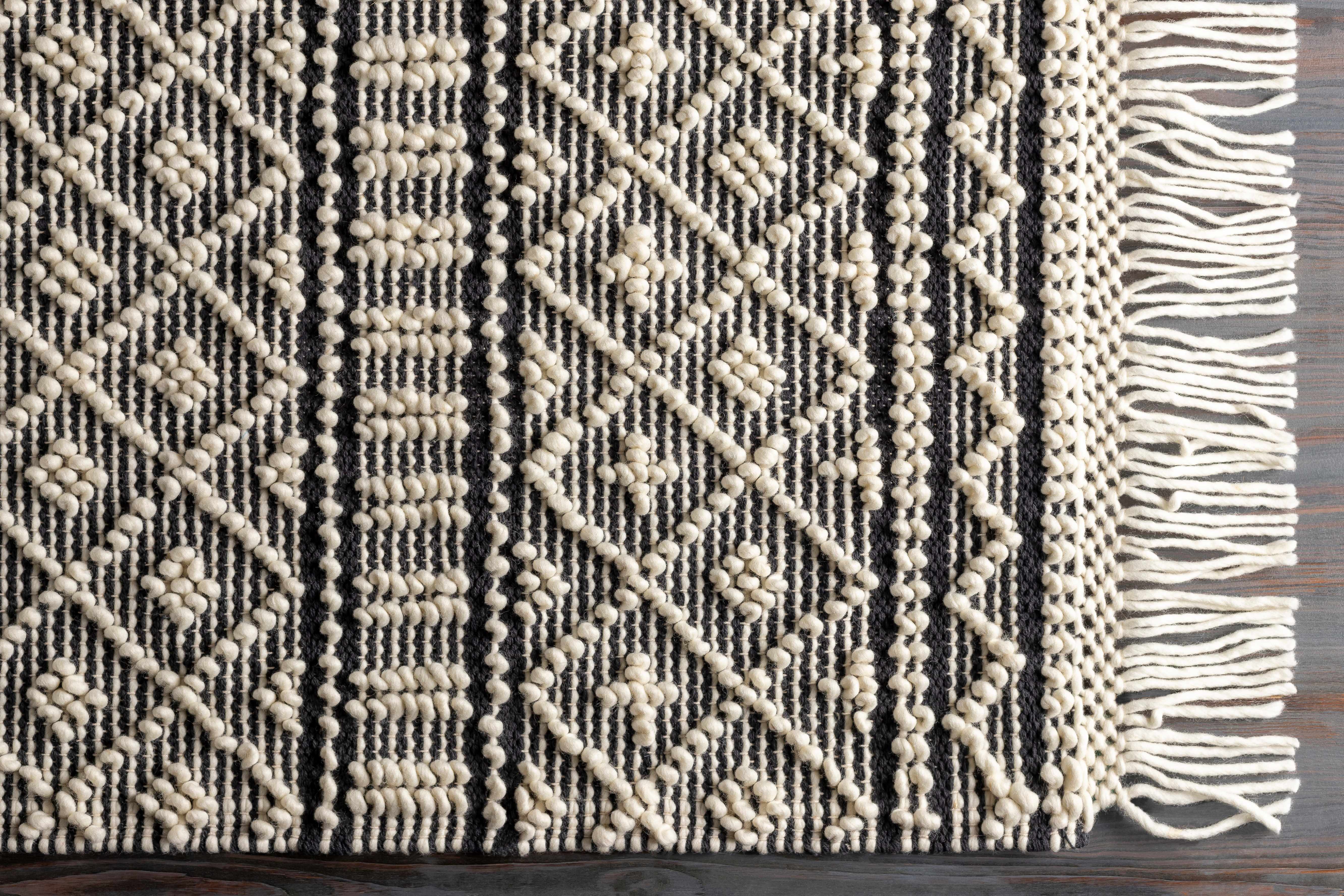 Leon Area Rug - Decor Addict, LLC