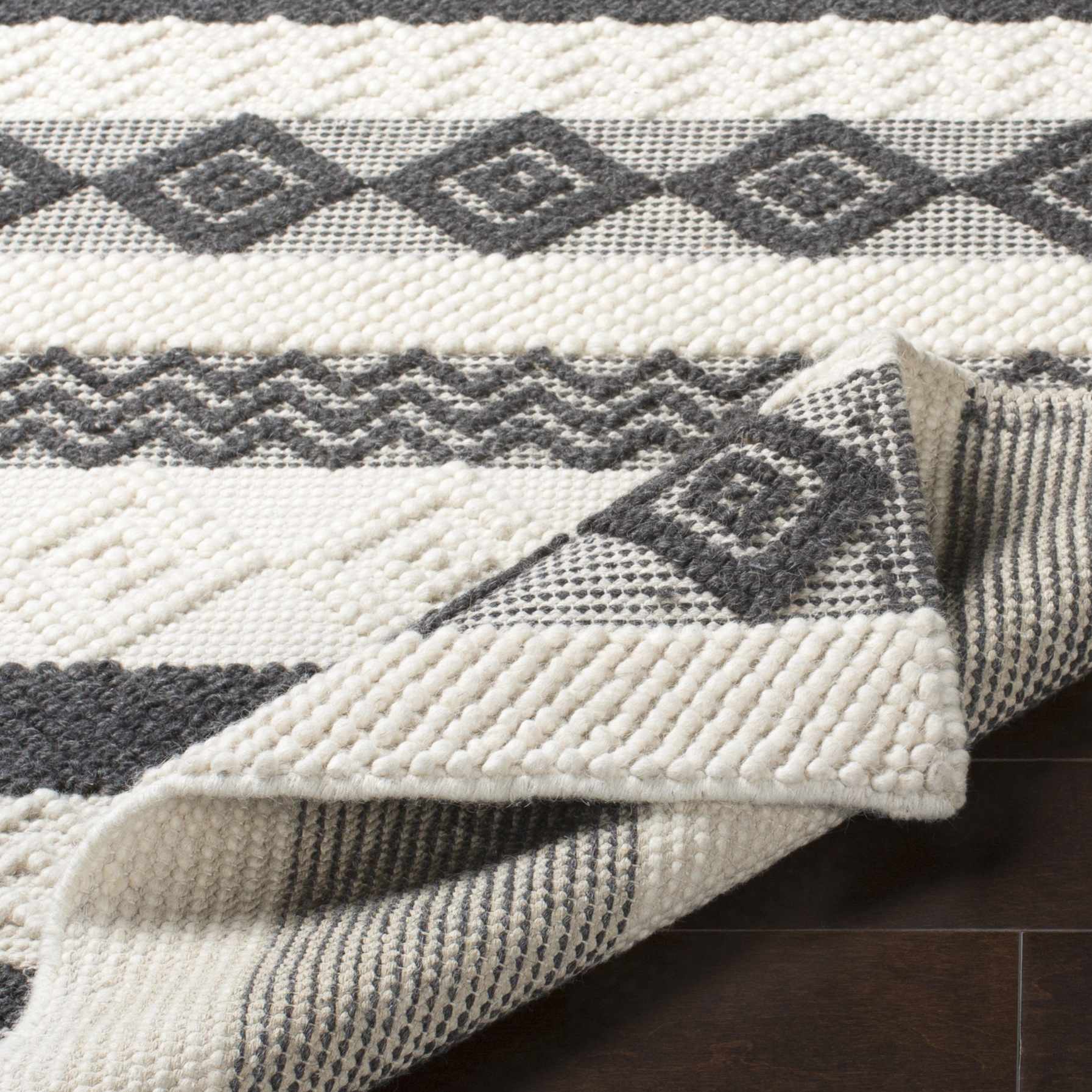 Carrsville Wool Area Rug - Decor Addict, LLC