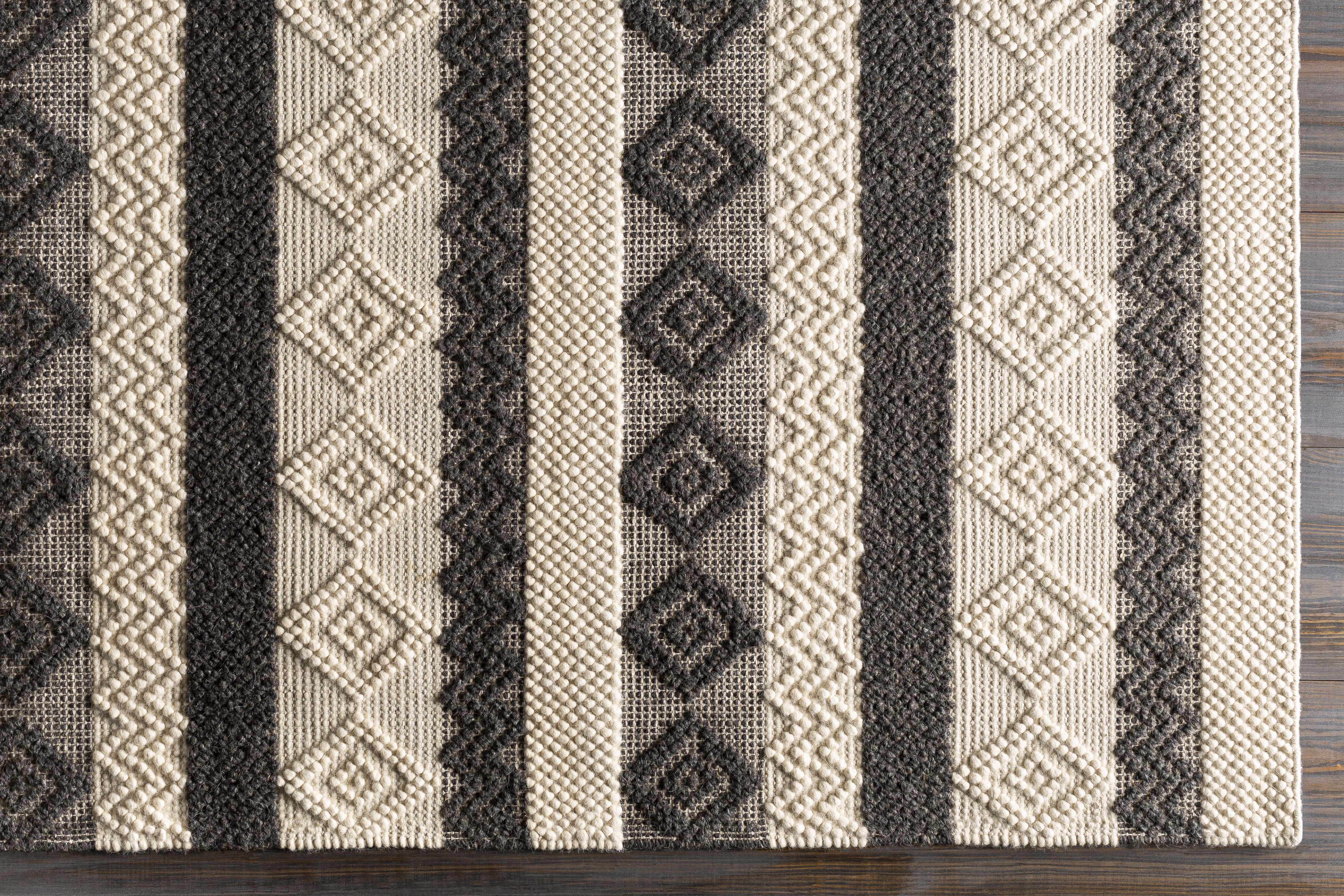 Carrsville Wool Area Rug - Decor Addict, LLC