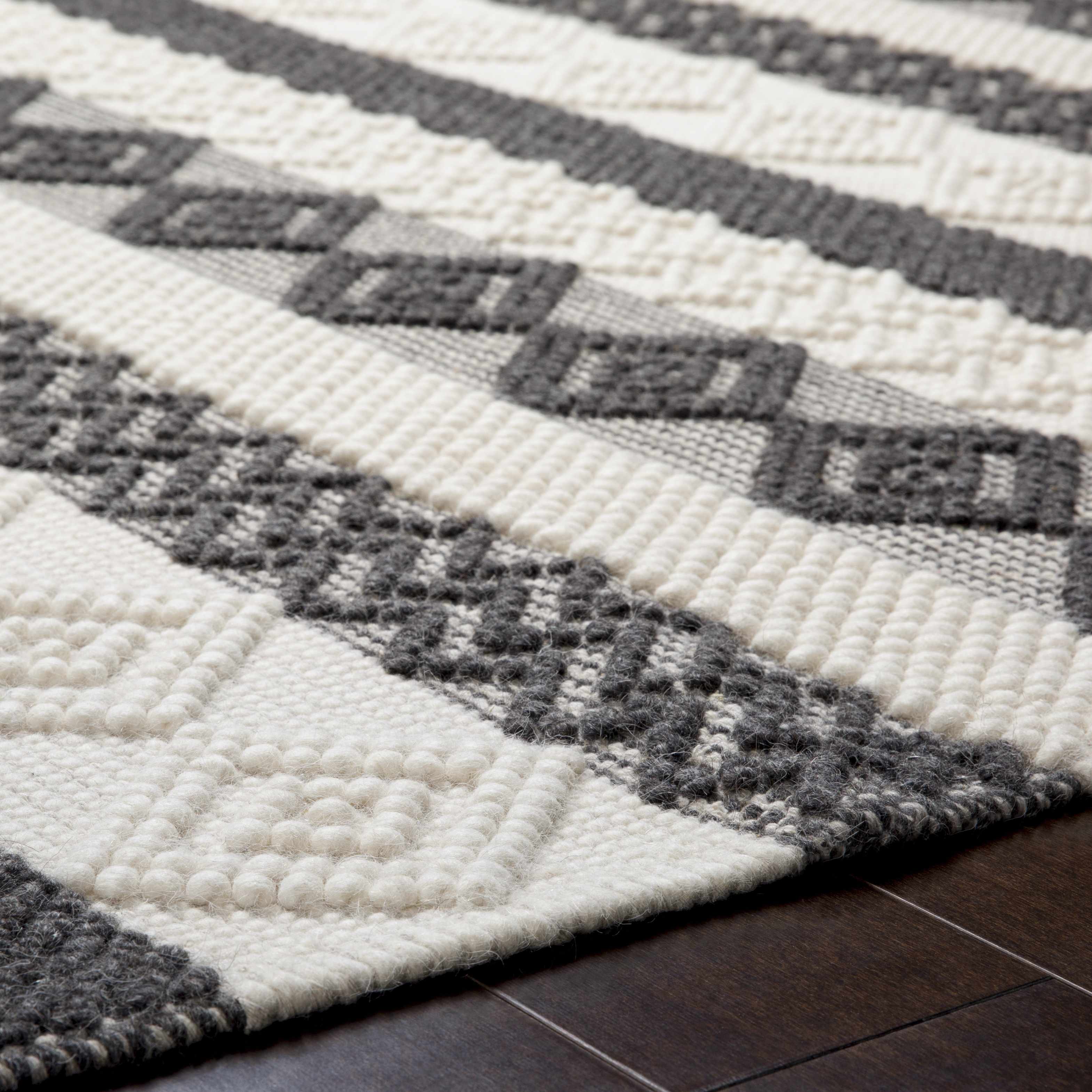 Carrsville Wool Area Rug - Decor Addict, LLC