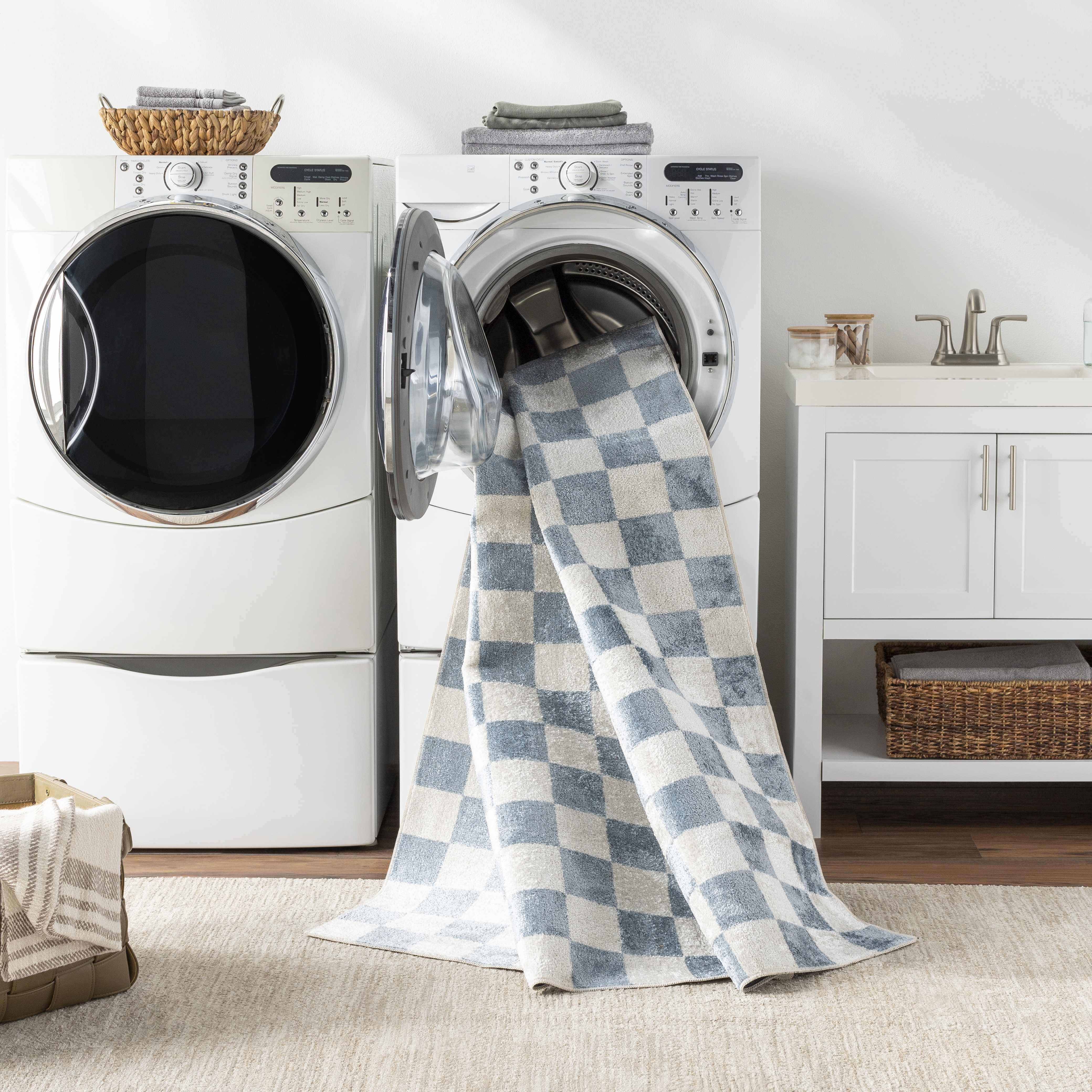 Brone Checkered Washable Area Rug - Decor Addict, LLC