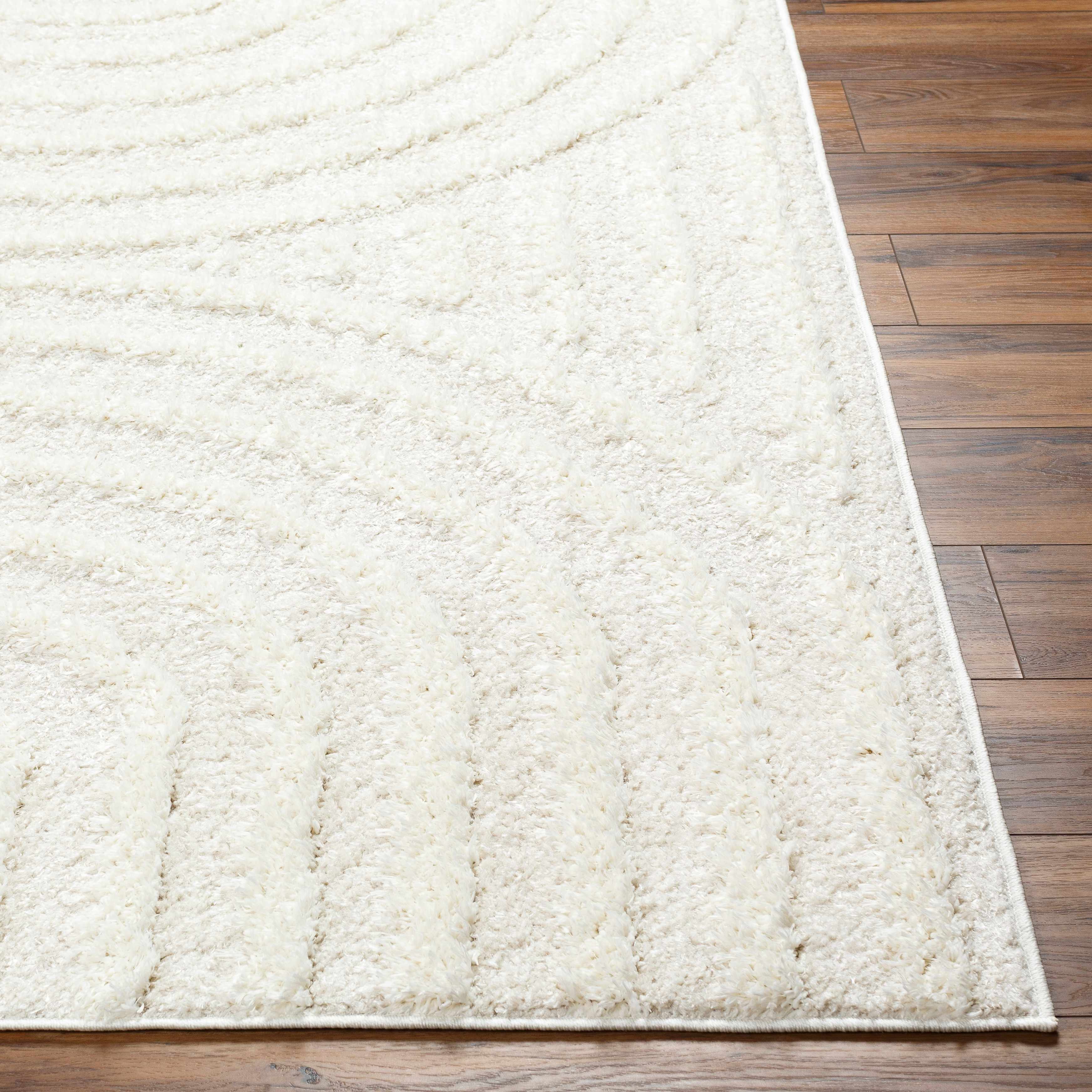 Arnel Cream Area Rug - Decor Addict, LLC