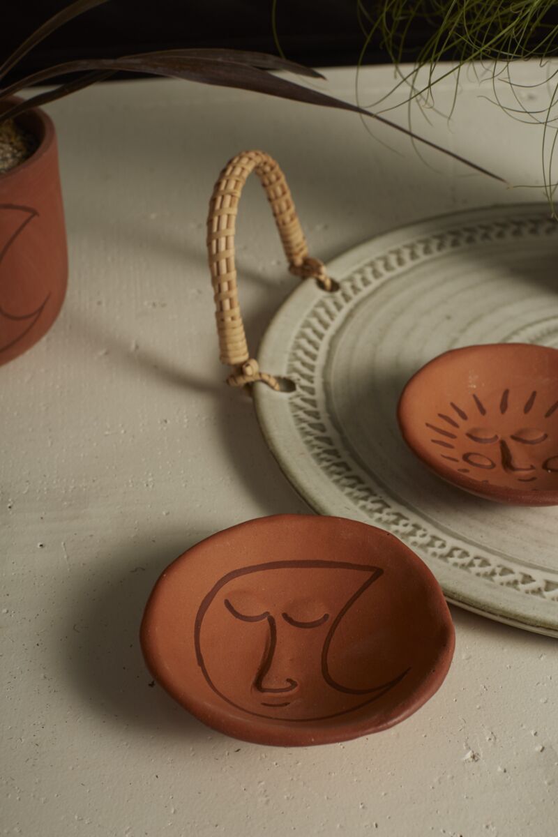 Soluna Collection Dish - Decor Addict, LLC