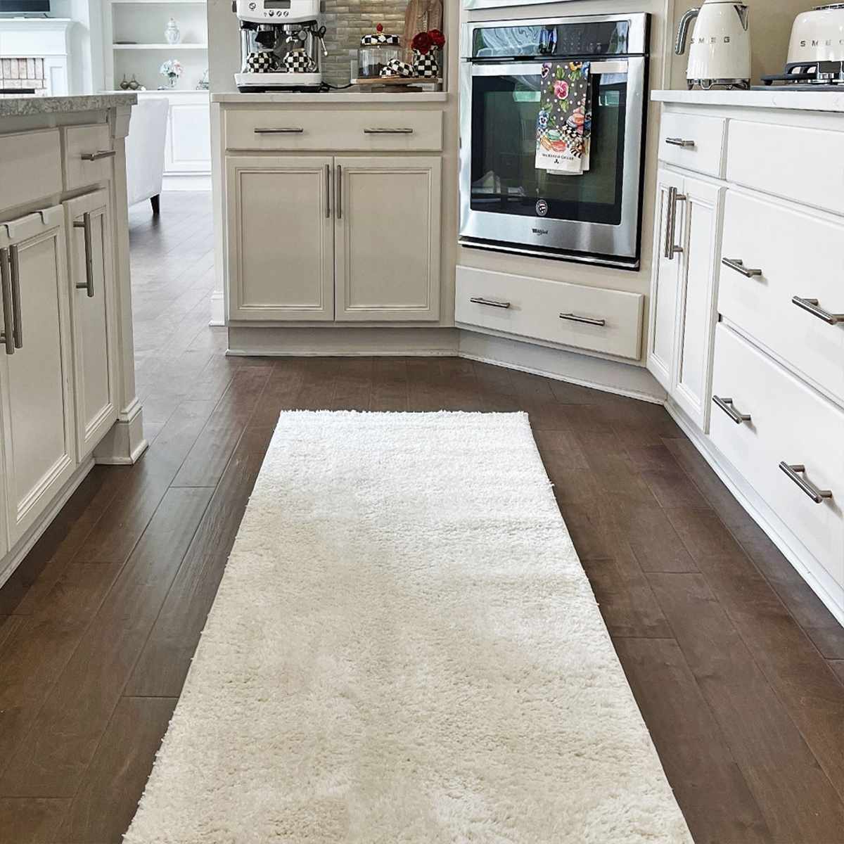 Judy Solid White Washable Rug - Decor Addict, LLC
