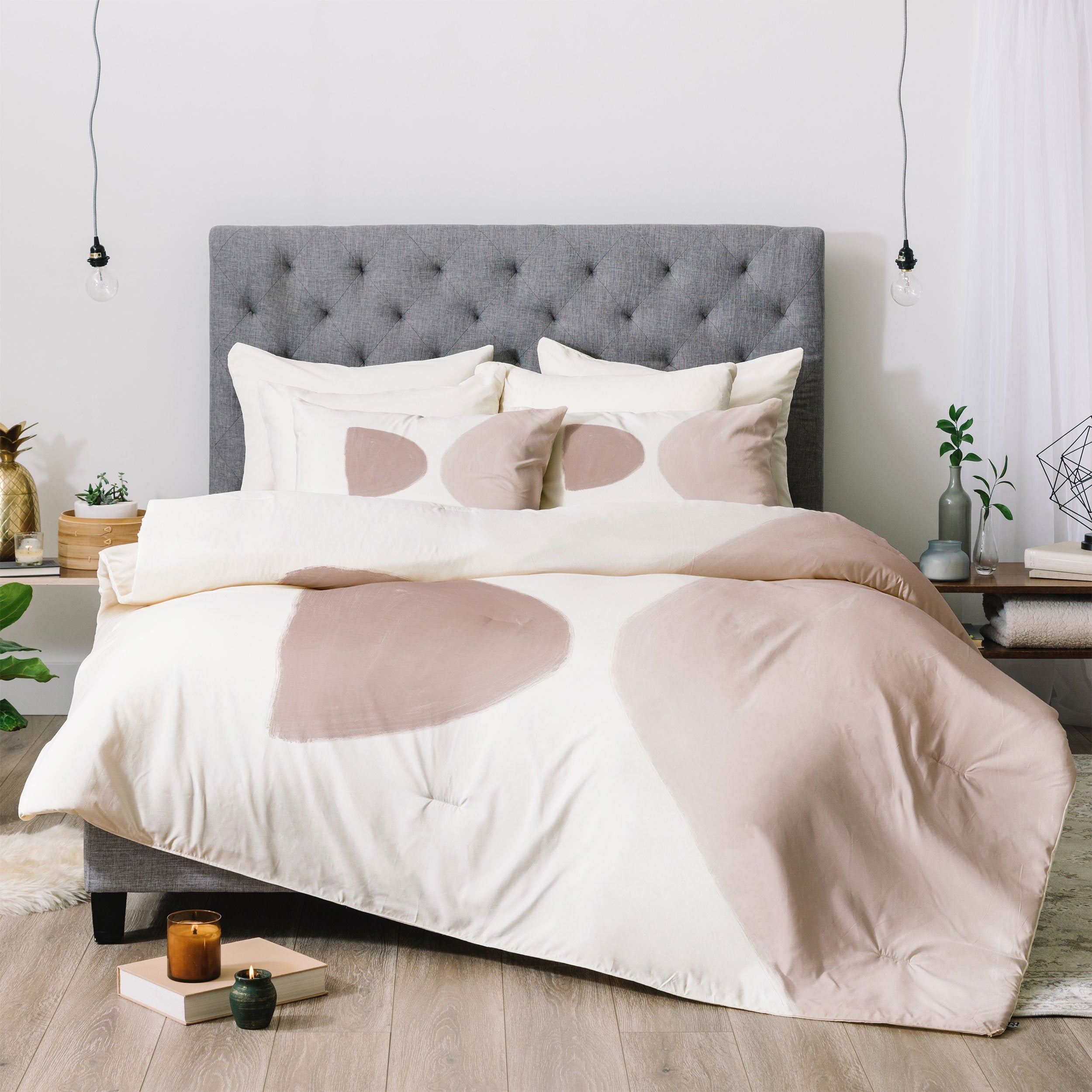 Almost Perfect Round 2 Bedding Collection - Decor Addict, LLC