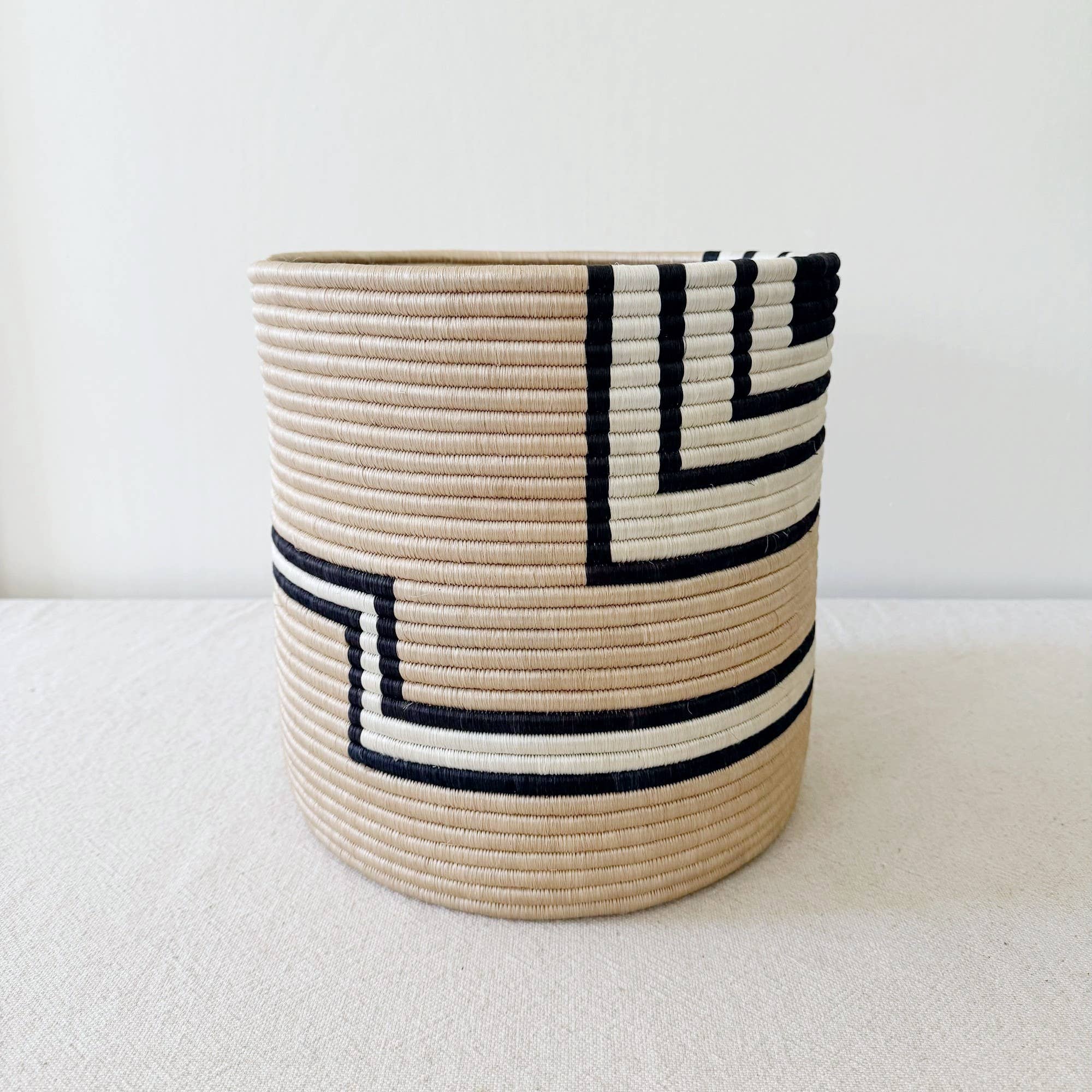 Storage Plant Basket: Gitenga: 10" x 10"