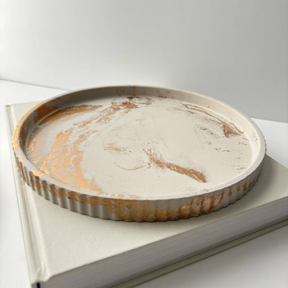 Joma - Concrete Fluted Tray | Round Concrete Tray: Black fusion marble - Decor Addict, LLC