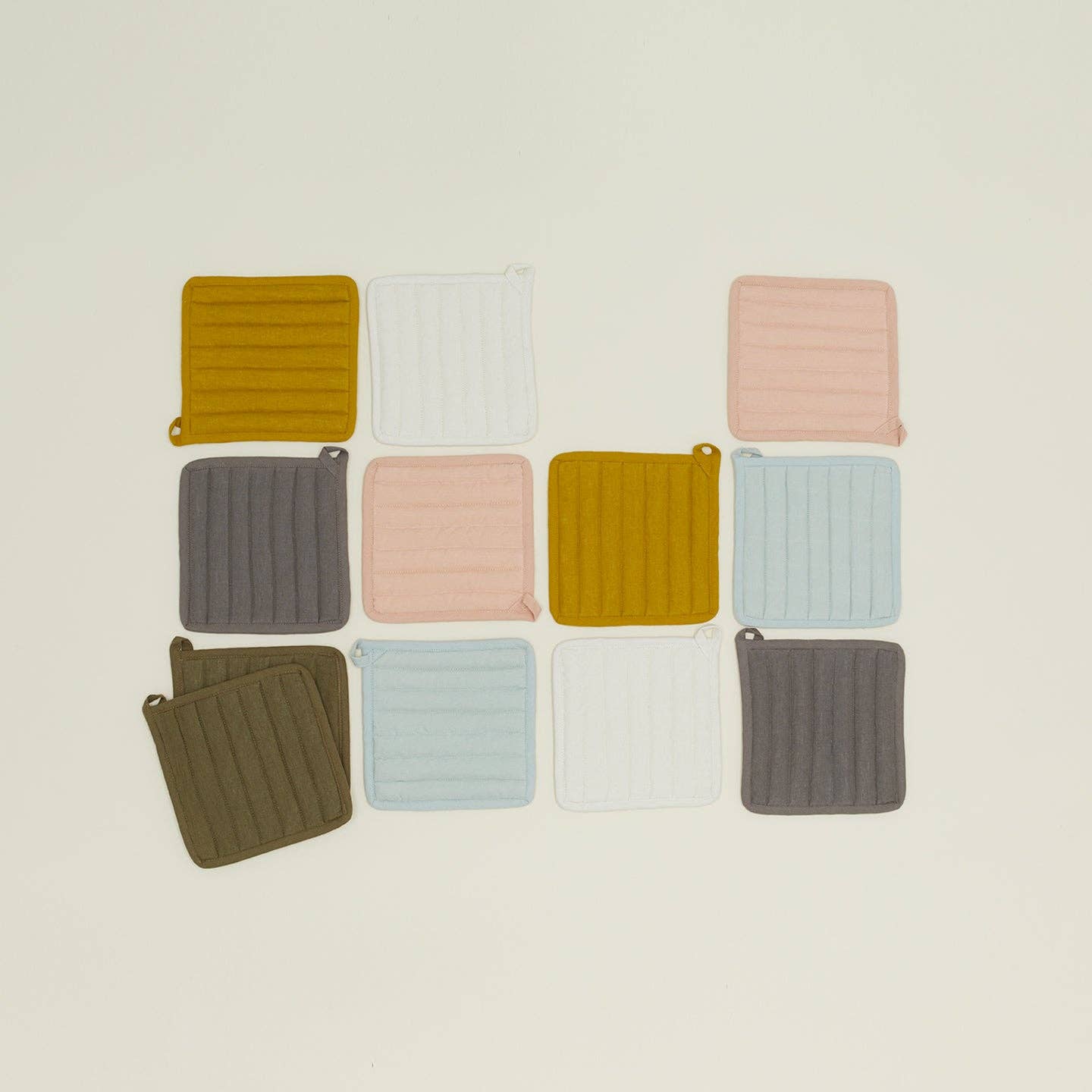 SIMPLE LINEN POT HOLDERS - SET OF 2: IVORY - Decor Addict, LLC