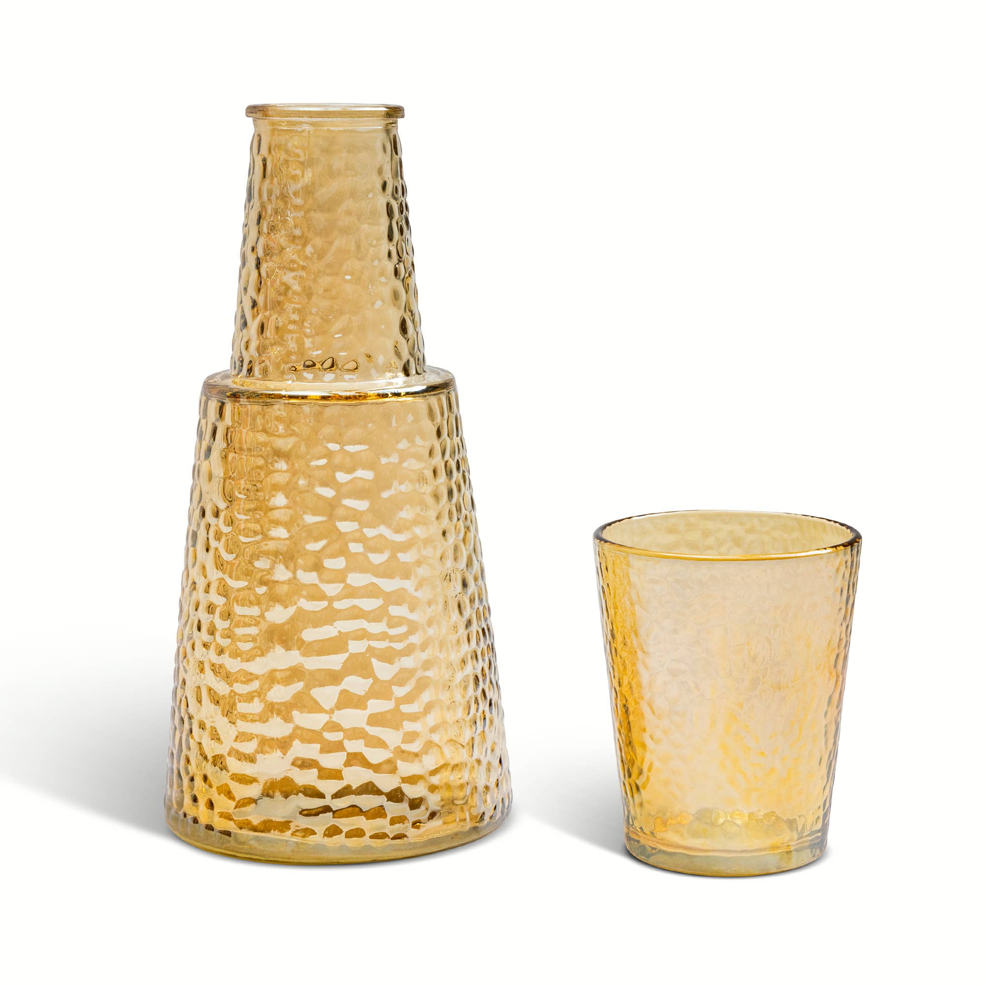 26.3oz Hammered Carafe - Iridescent Clear - Decor Addict, LLC
