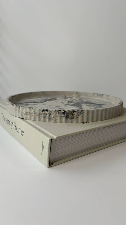 Joma - Concrete Fluted Tray | Round Concrete Tray: Black fusion marble - Decor Addict, LLC