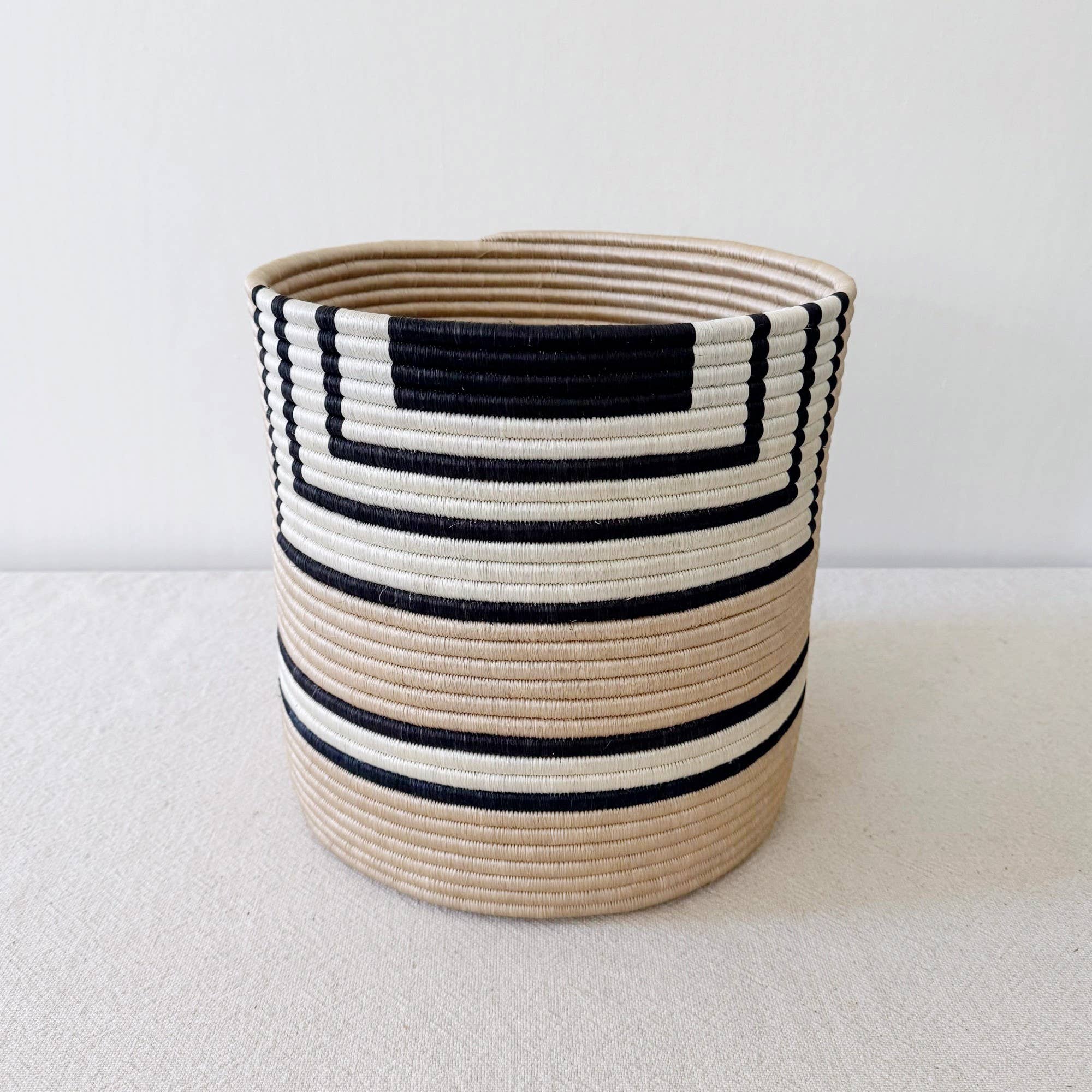 Storage Plant Basket: Gitenga: 10" x 10"