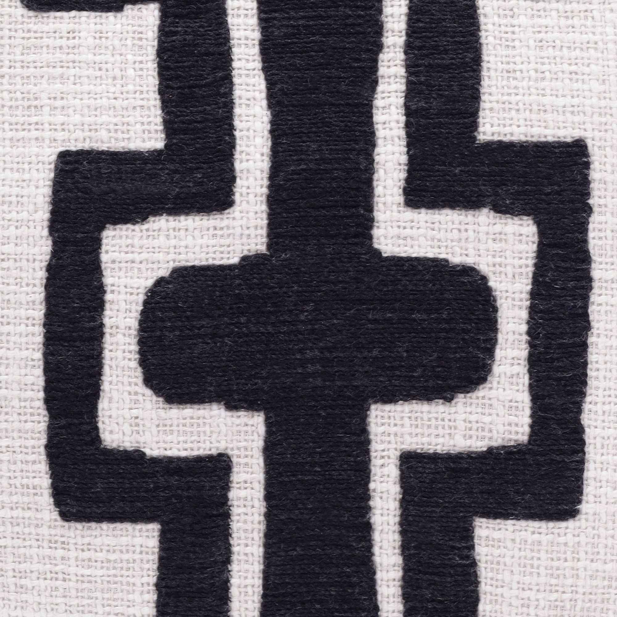 Seanna Geometric Handmade Decorative Throw Pillow: Onyx/ivory / 16" x 24" - Decor Addict, LLC