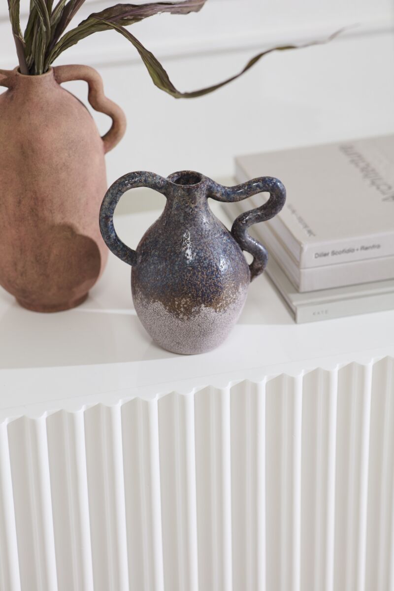 Meander Vase - Small (7.25"x4.75"x7.25")
