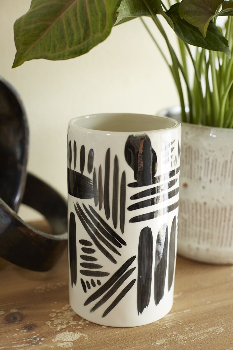 Instinct Vase — 3.75" x 6.75" - Decor Addict, LLC