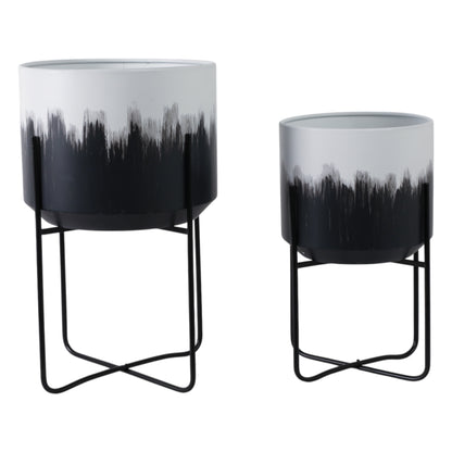 S/2 19/23" Metal Planters On Stands, White/blk Kd - Decor Addict, LLC