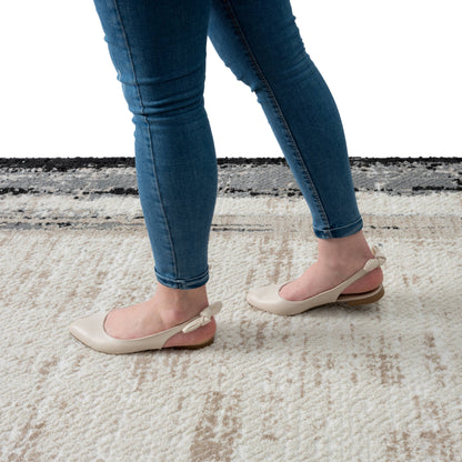 Abani Viva Ivory Abstract Border Grey Area Rug: 2' x 3' - Decor Addict, LLC