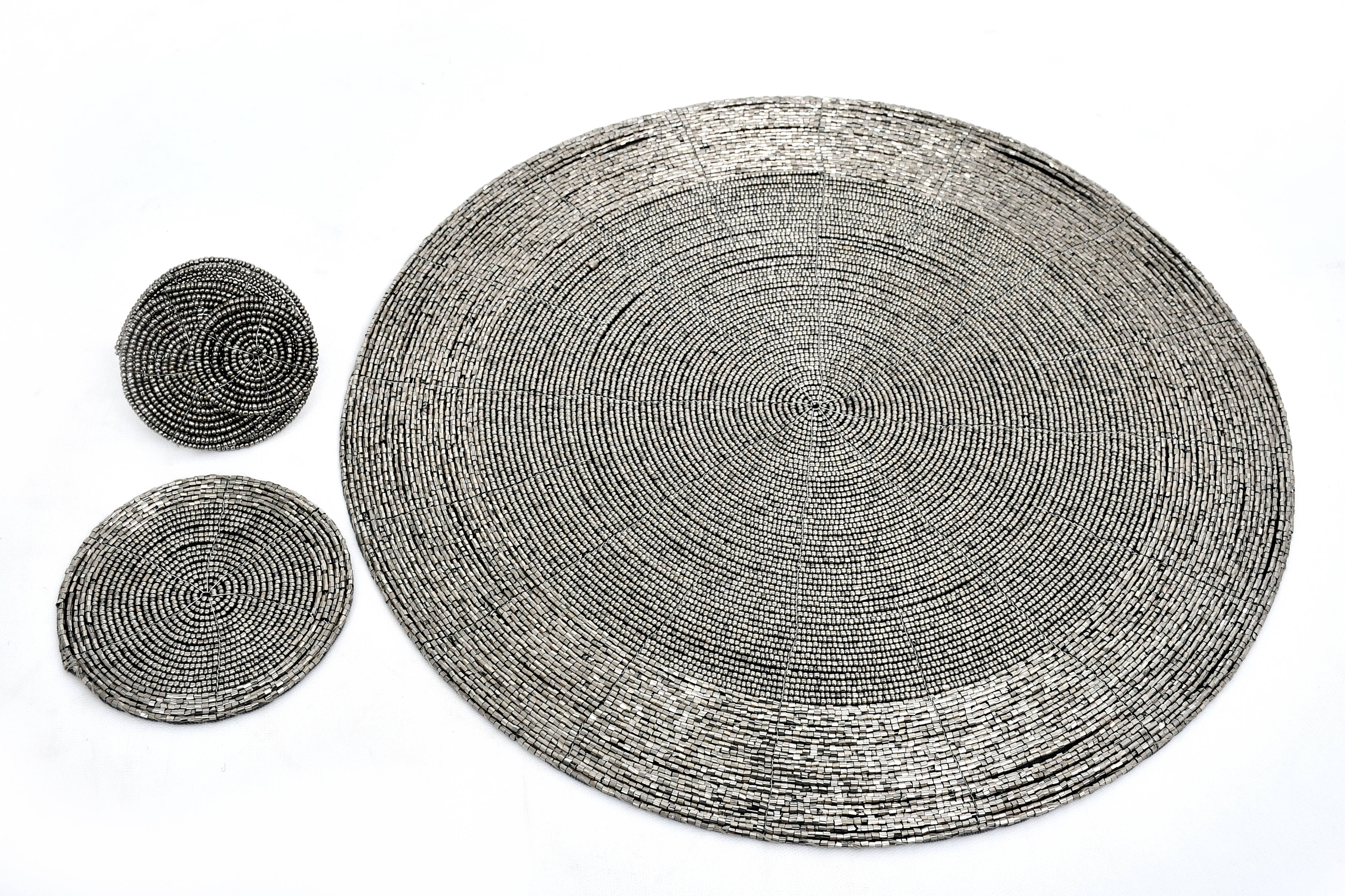 Beaded Silver Place Set (3-Piece) - Decor Addict, LLC