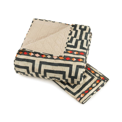 Hypnotic Quilt Set (Black) - Jungalow: King - Decor Addict, LLC