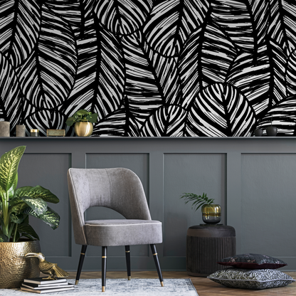 Botanical Wallpaper Featuring a Bold Palm Leaf Motif in Black and White - B624 - Decor Addict, LLC