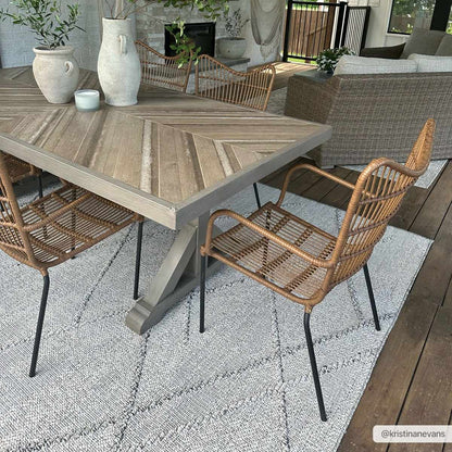 Baqer Bone & Tan Area Rug - Decor Addict, LLC