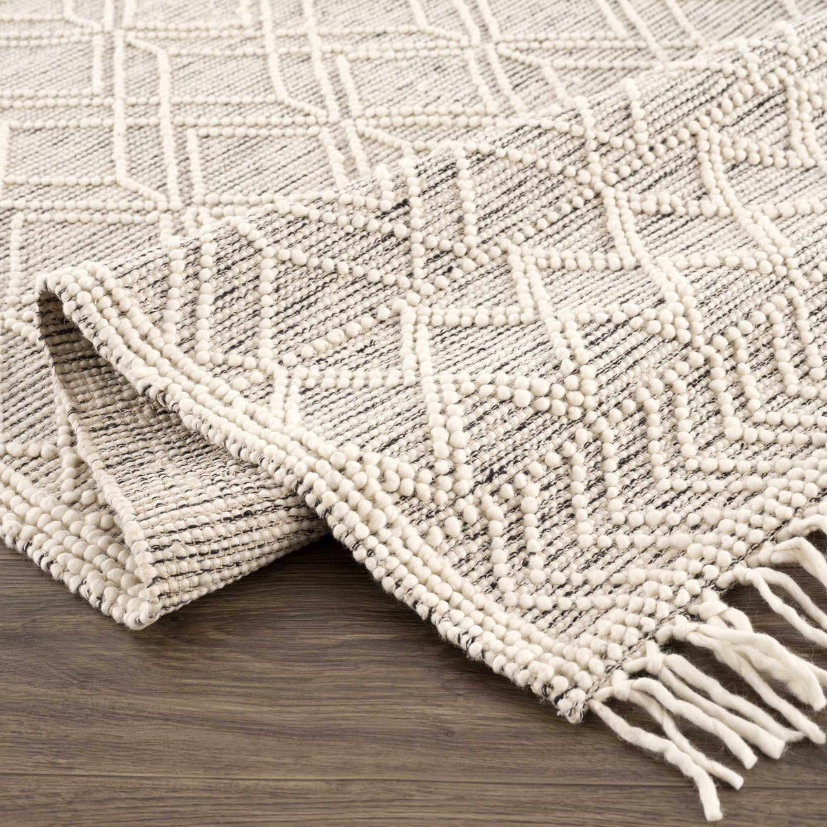 Ramsbury Wool Area Rug - Decor Addict, LLC