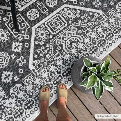 Kingscliff Area Rug - Decor Addict, LLC