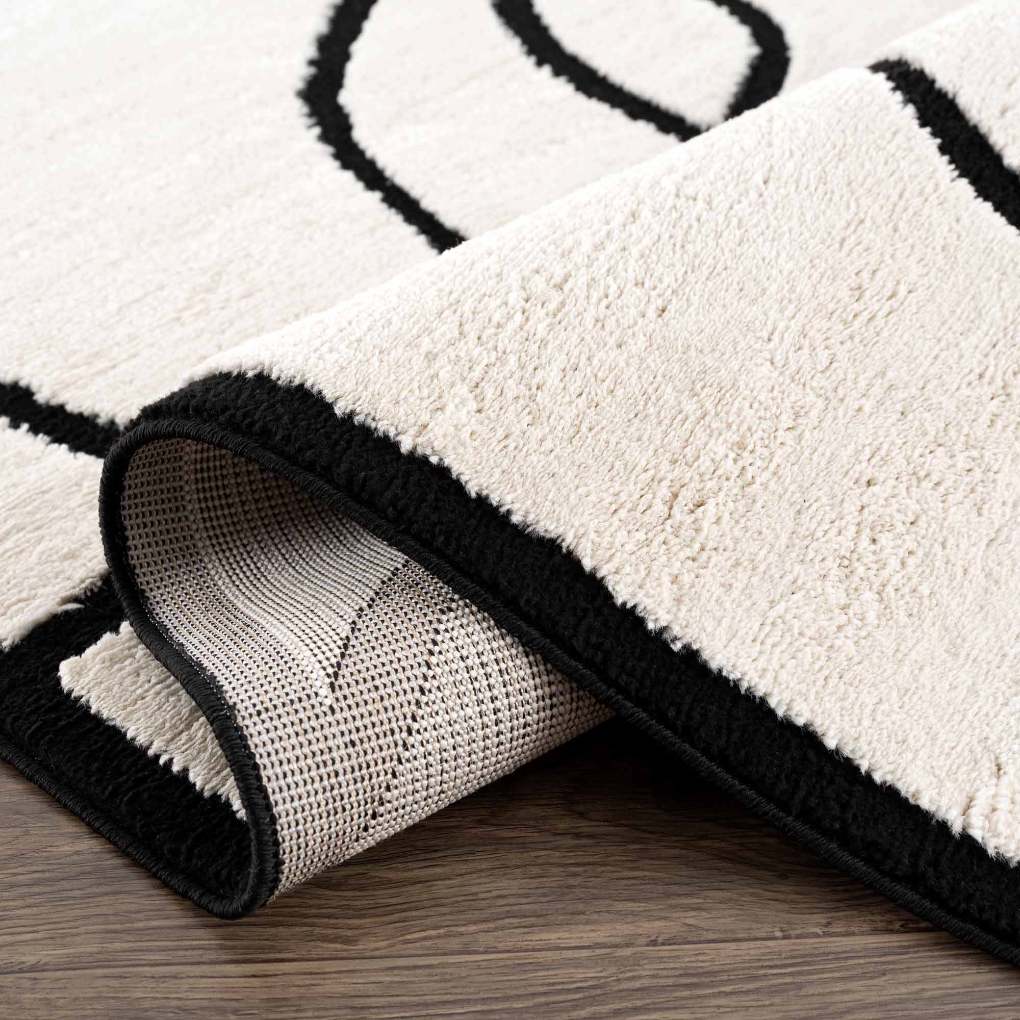 Azana Black & White Area Rug - Decor Addict, LLC