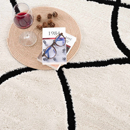 Azana Black & White Area Rug - Decor Addict, LLC