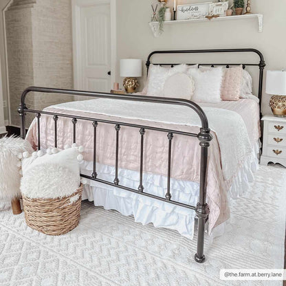 Drago White Washable Area Rug - Decor Addict, LLC