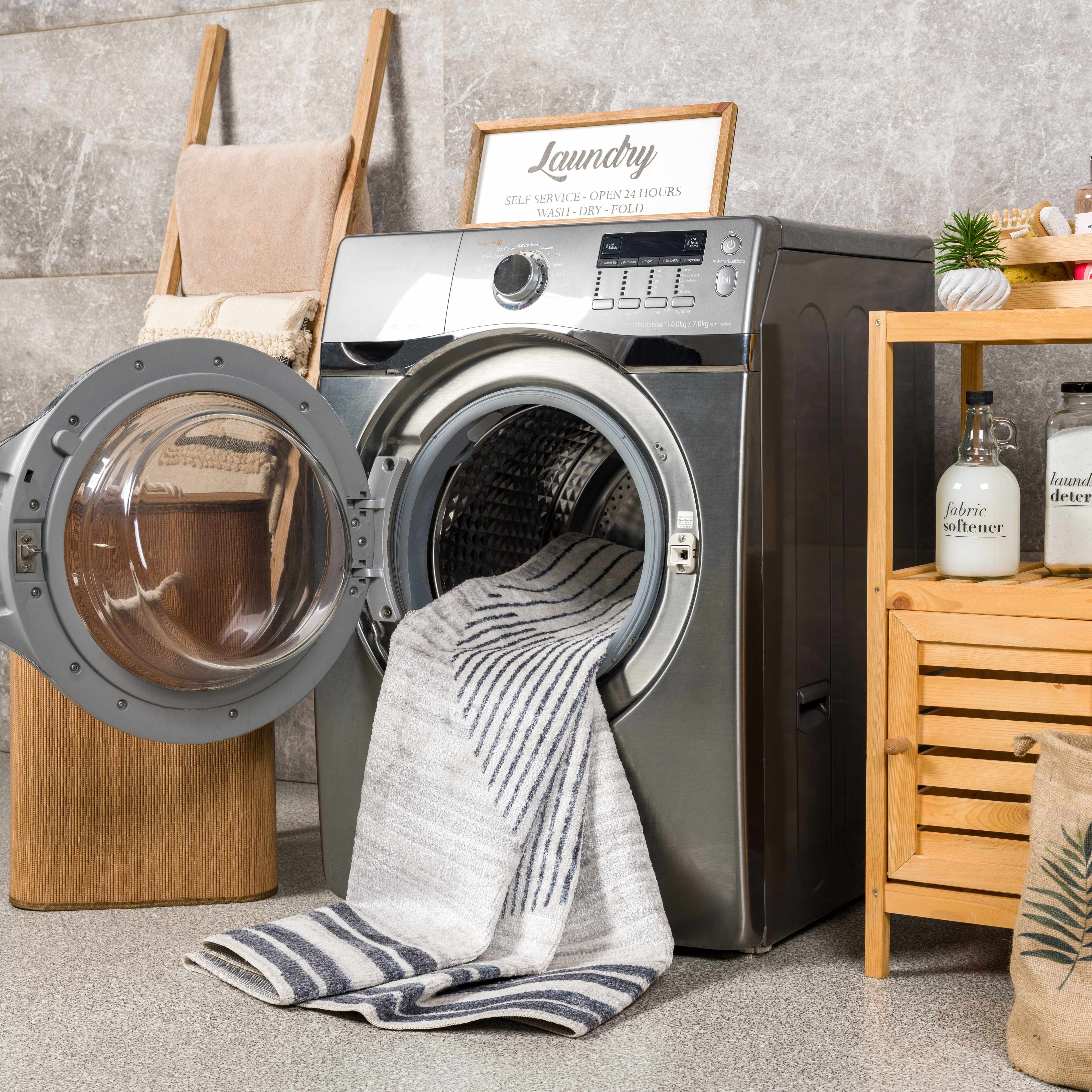 Thad Washable Area Rug - Decor Addict, LLC