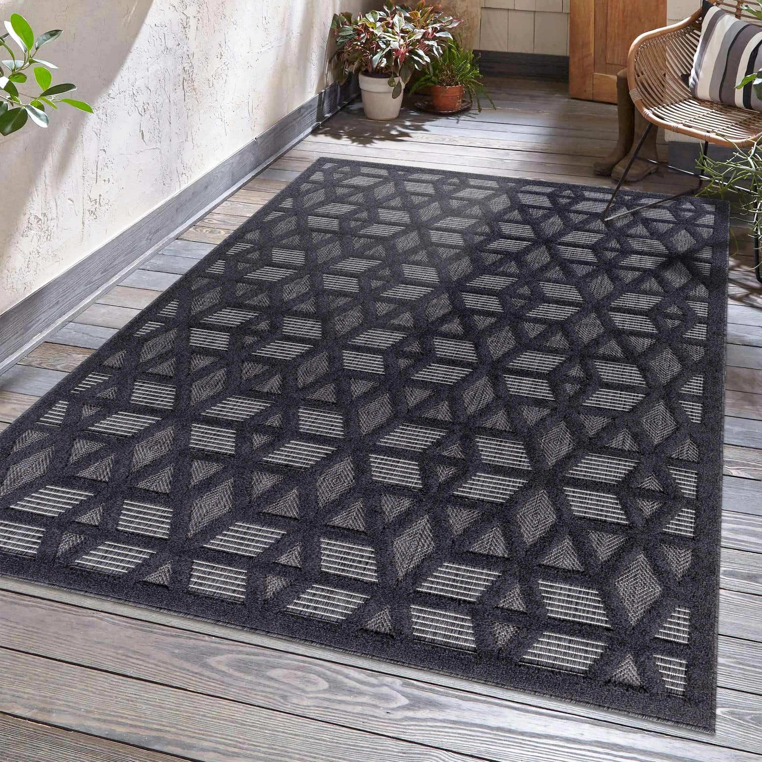 Nuri Black Outdoor Rug - Decor Addict, LLC