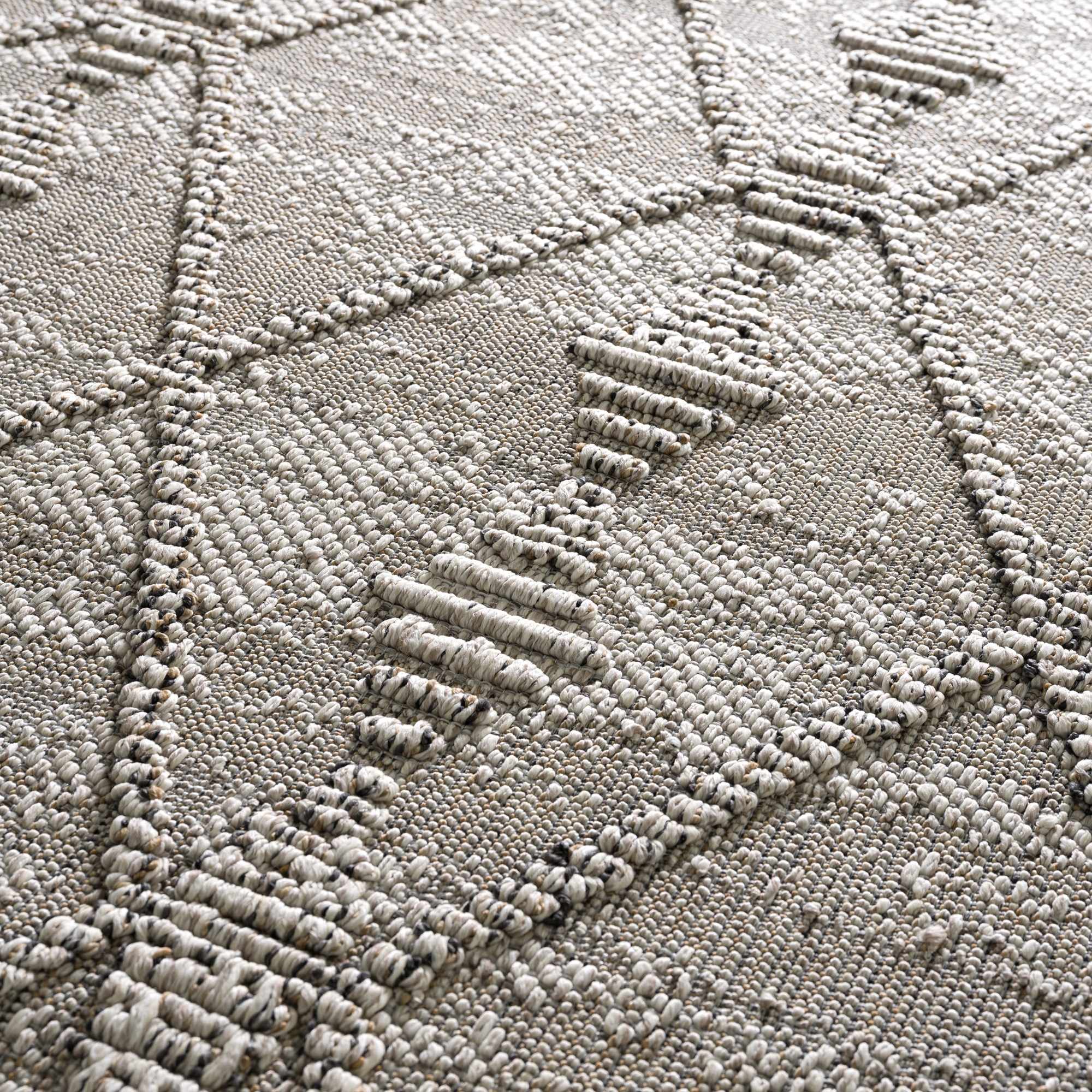 Nyla Bone Area Rug - Decor Addict, LLC