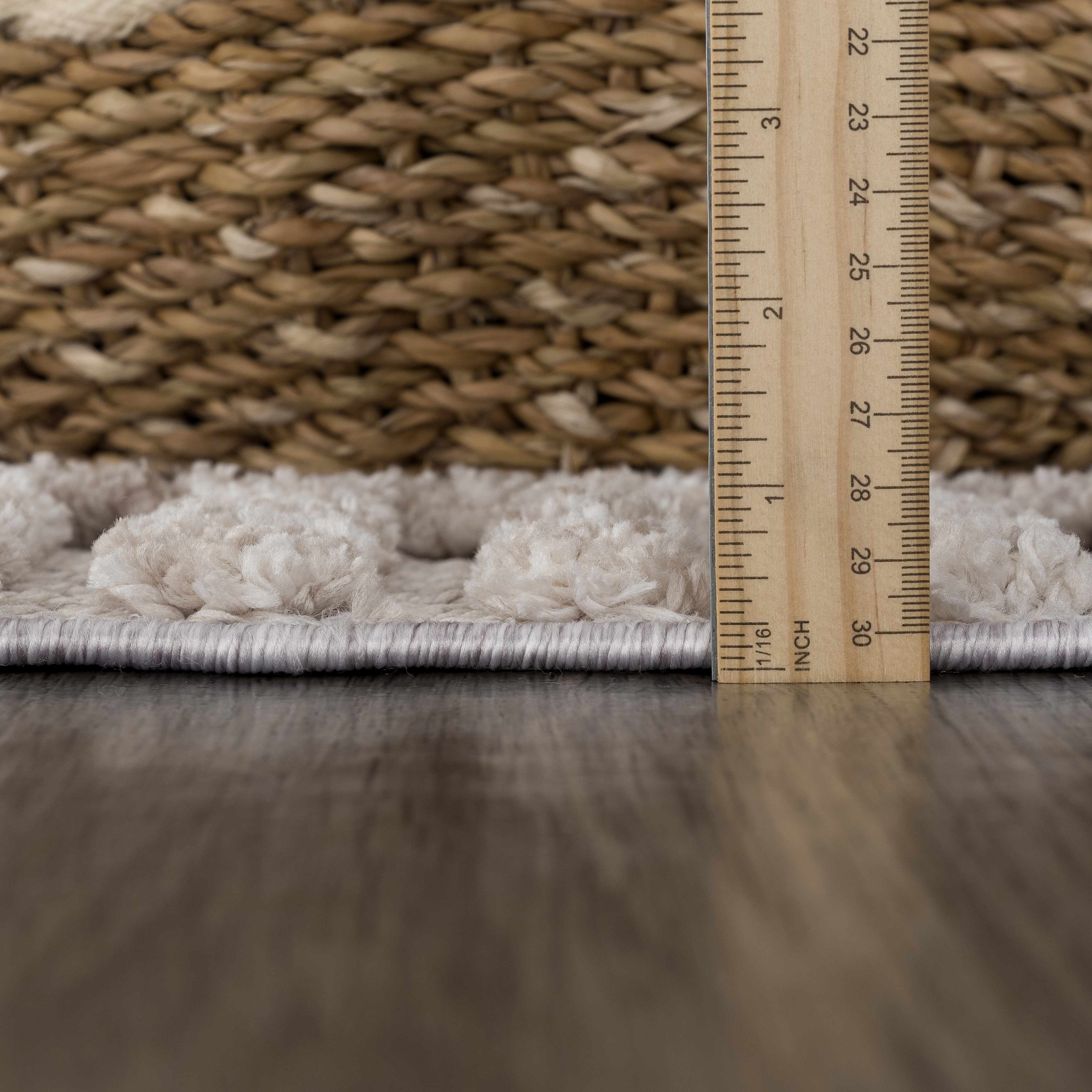 Amaga Area Rug - Decor Addict, LLC