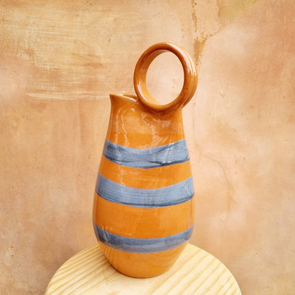 Traditional hoop.: M - Decor Addict, LLC