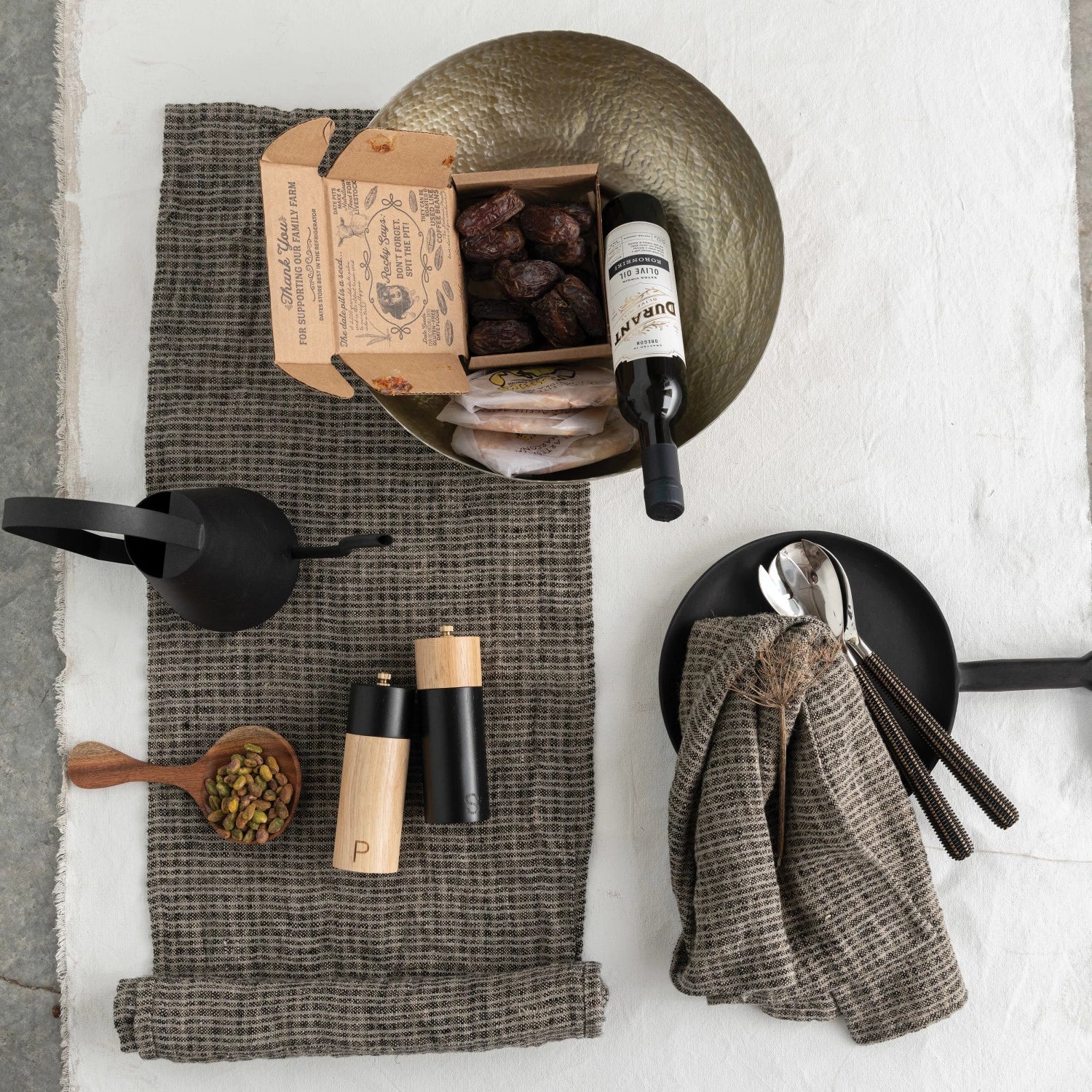 Two-Tone Salt and Pepper Mills - Thumbnail 4