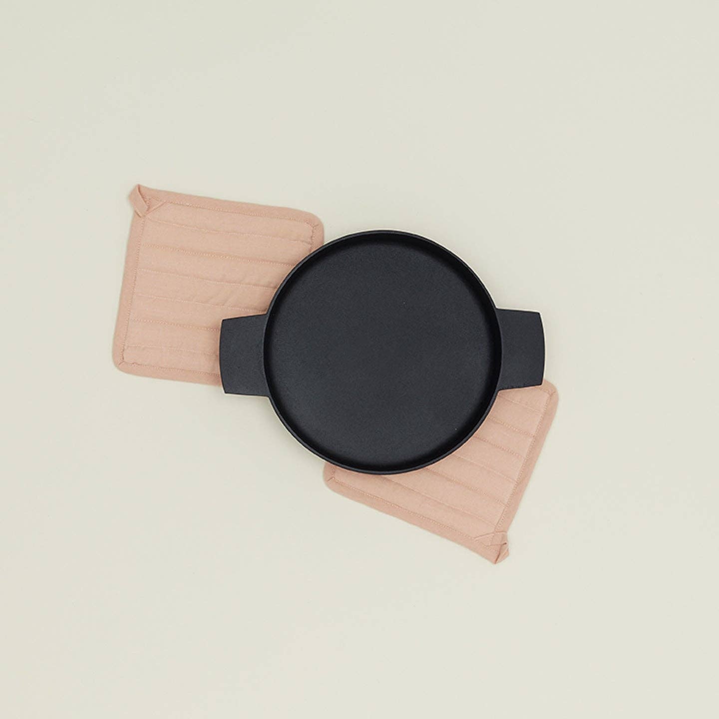 SIMPLE LINEN POT HOLDERS - SET OF 2: IVORY - Decor Addict, LLC