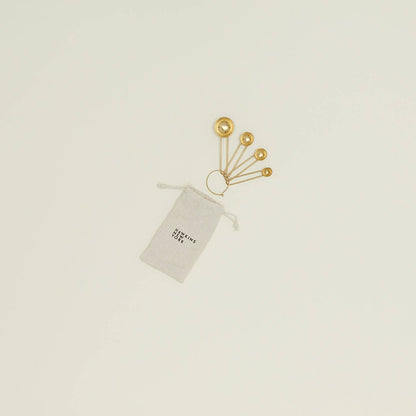 SIMPLE MEASURING SPOONS - BRASS - Decor Addict, LLC