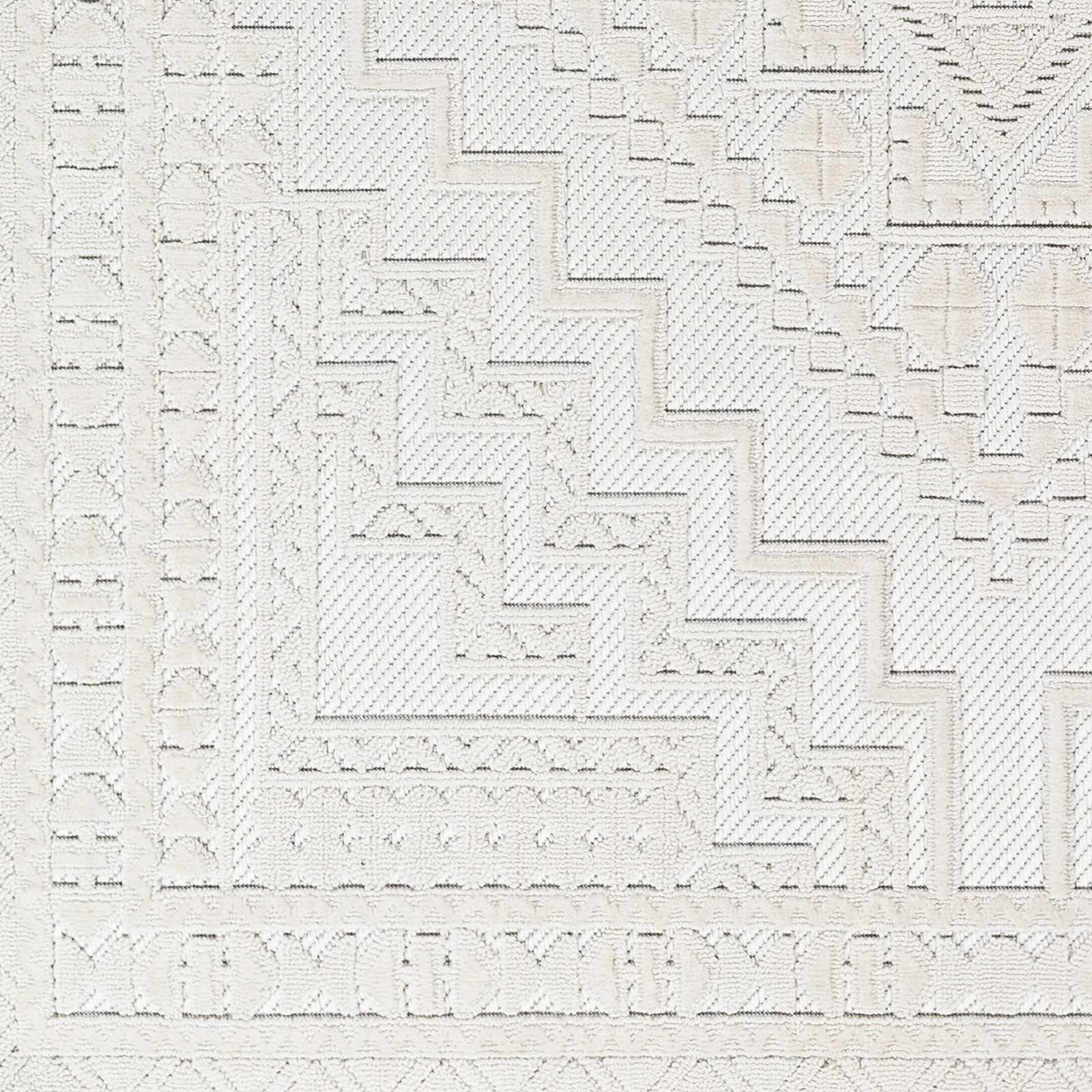 Alya White Fringe Rug - Decor Addict, LLC