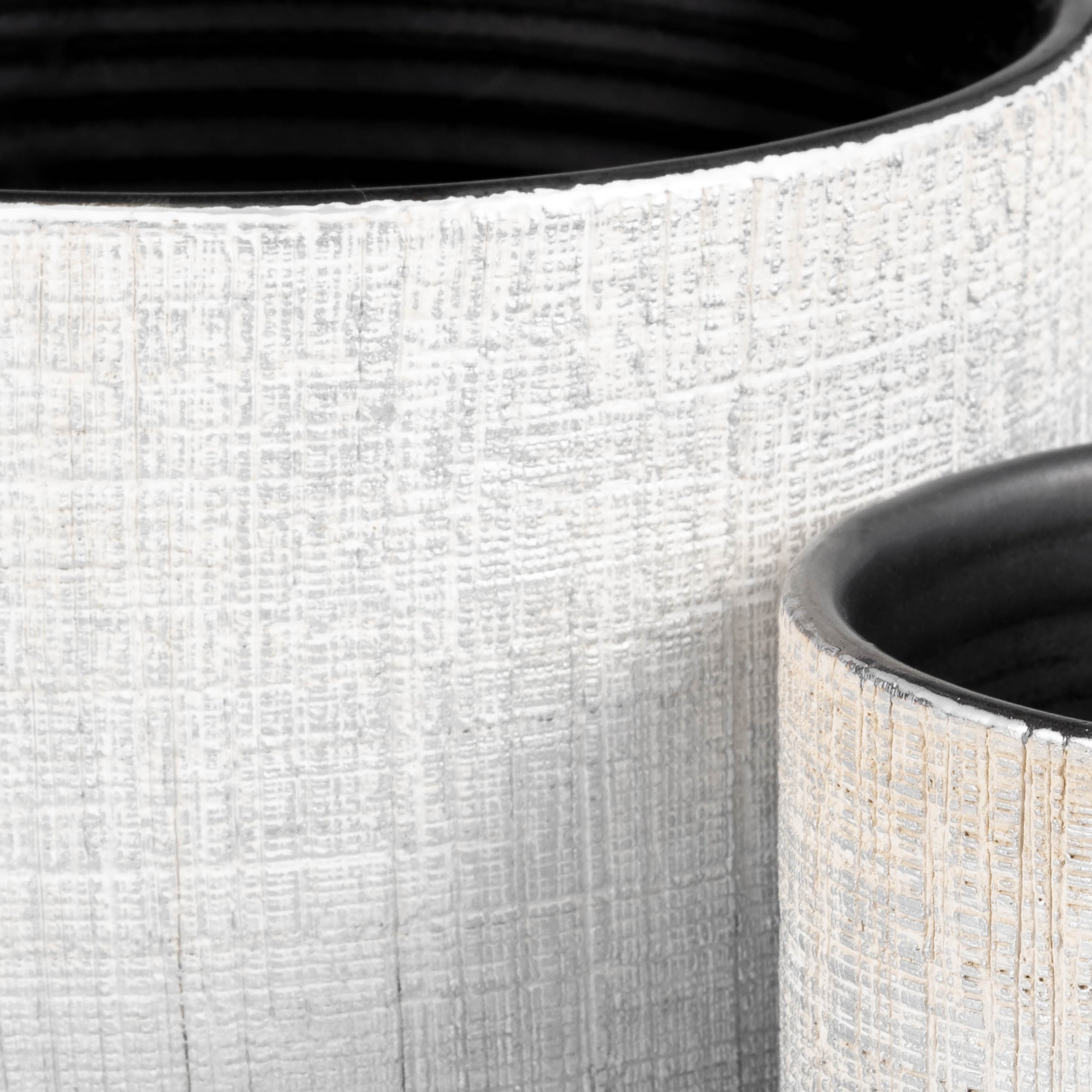 S/2 5/6" Textured Planter With Saucer, Silver - Decor Addict, LLC