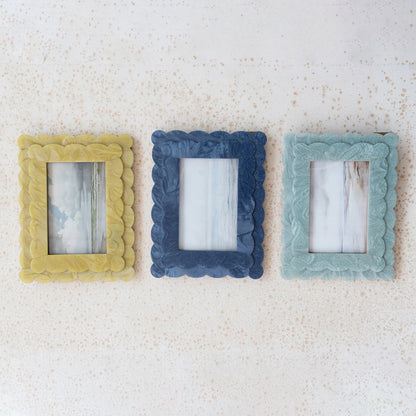 2-Layer Scalloped Photo Frame, 3 Colors (4" x 6" Photo)