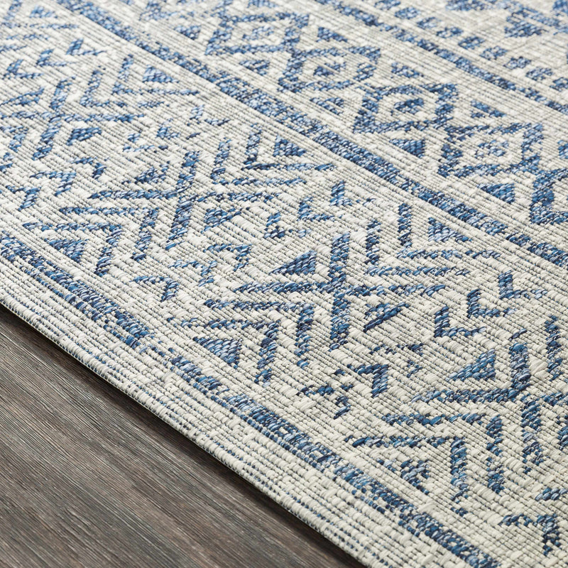 Novato Outdoor Rug - Decor Addict, LLC