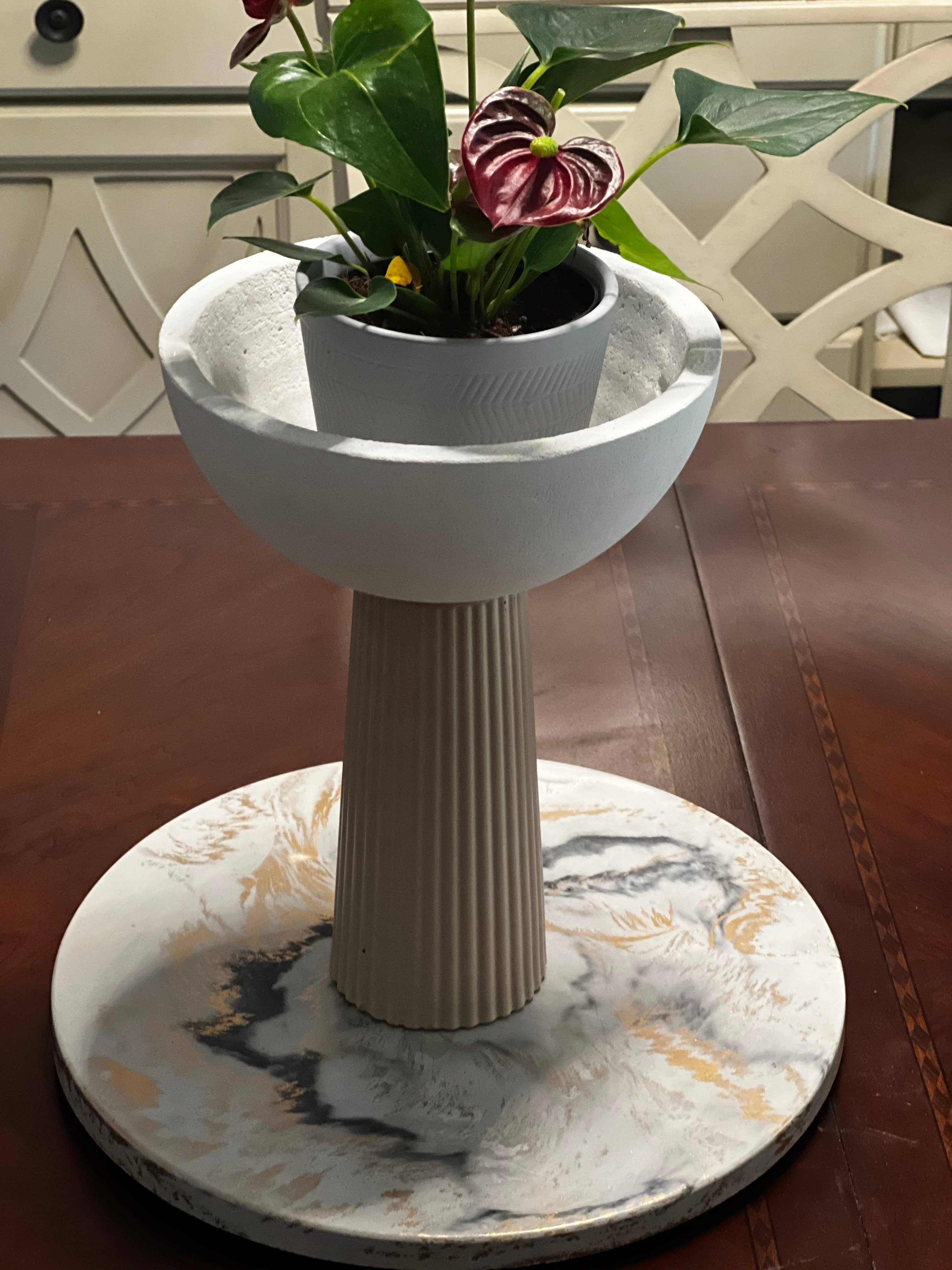 Leo - Pedestal Bowl | Concrete Decorative Bowl: Black & White - Decor Addict, LLC