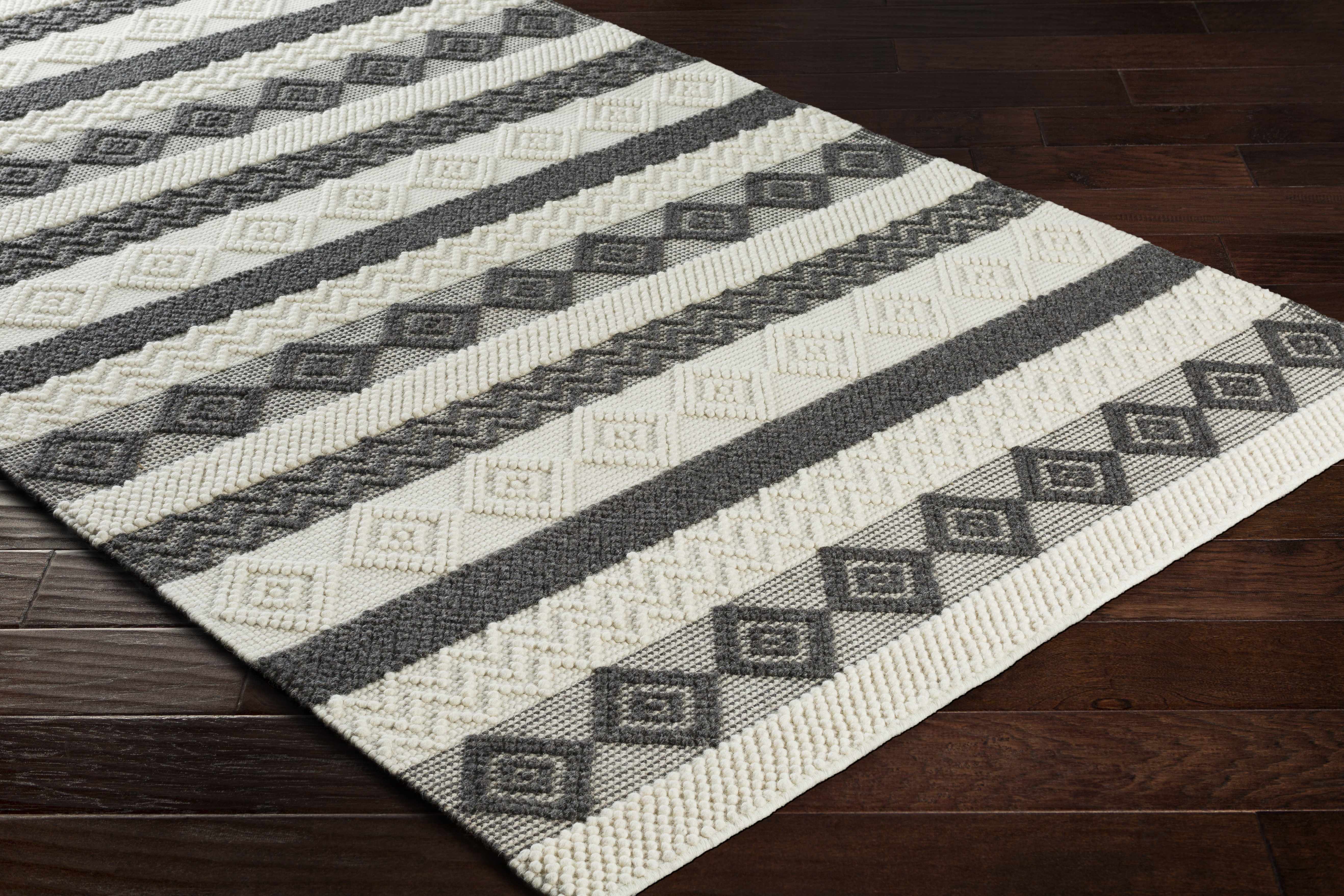 Carrsville Wool Area Rug - Decor Addict, LLC