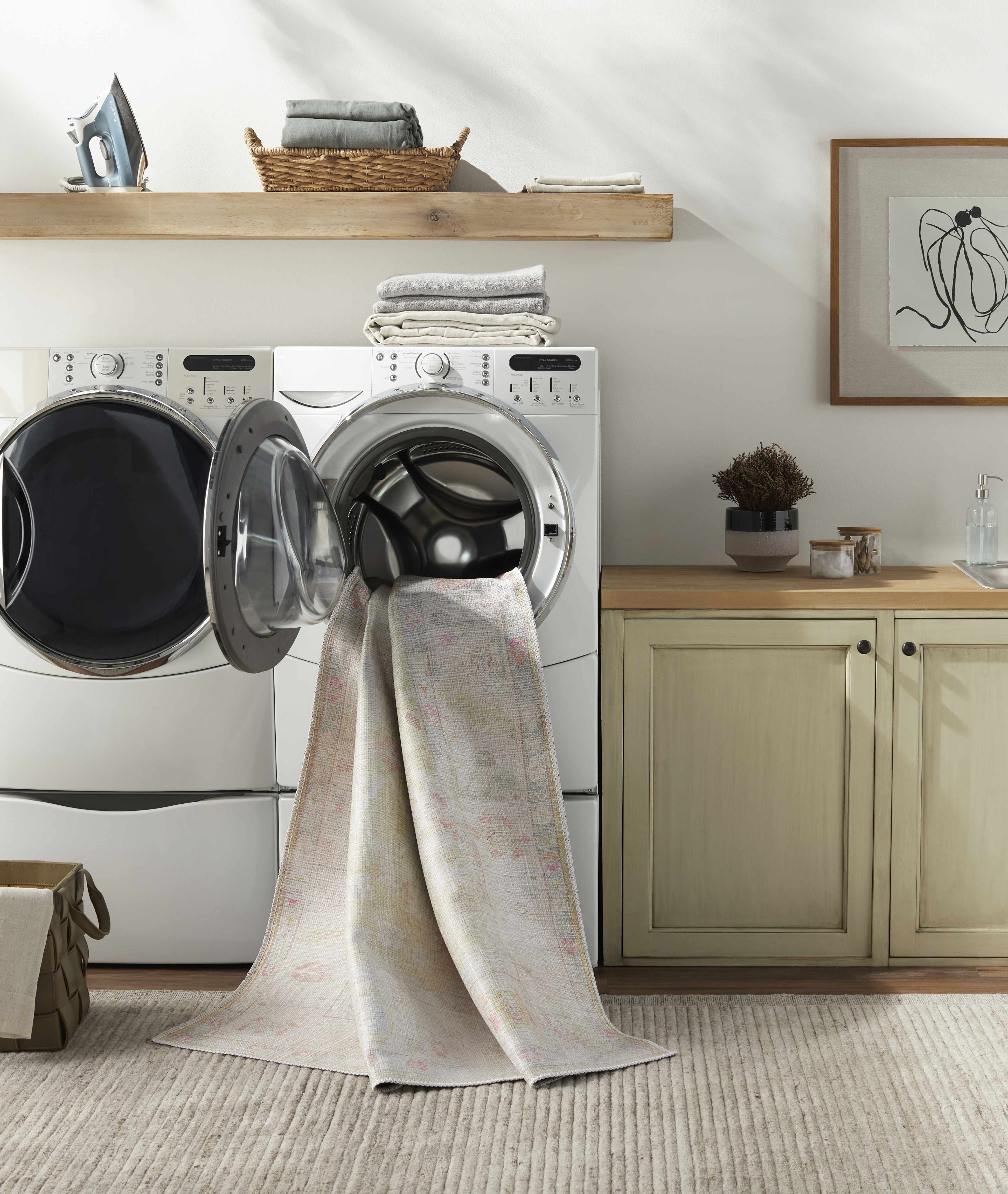 Bozkurt Distressed Washable Rug - Decor Addict, LLC