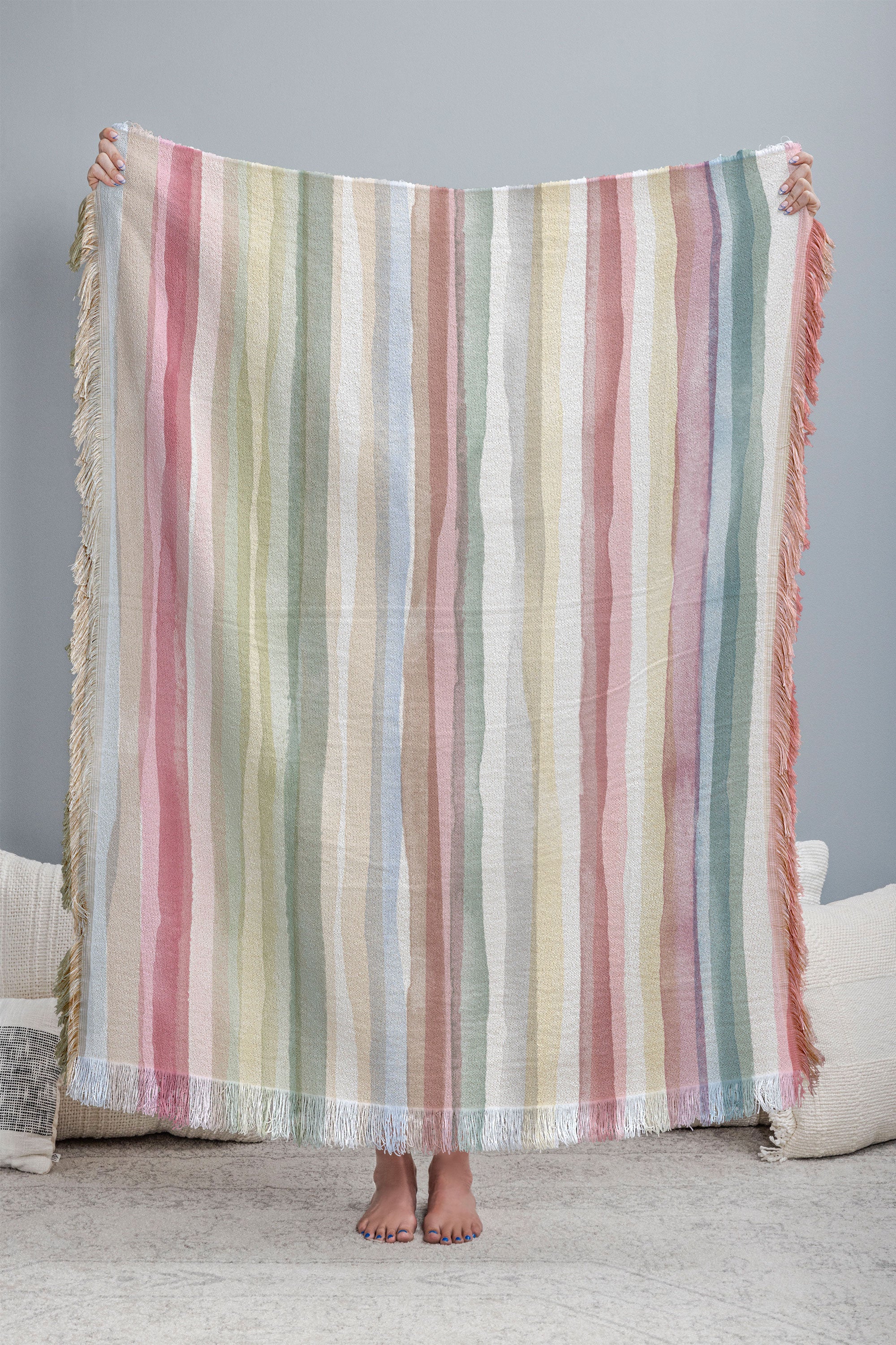 Charming Nostalgia Nonola Design Throw Blanket - Thumbnail 2