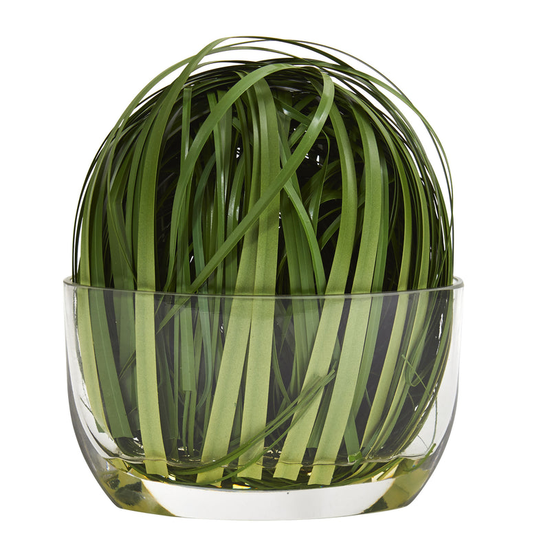 Arrangement artificiel d'herbe de tissage dans un vase