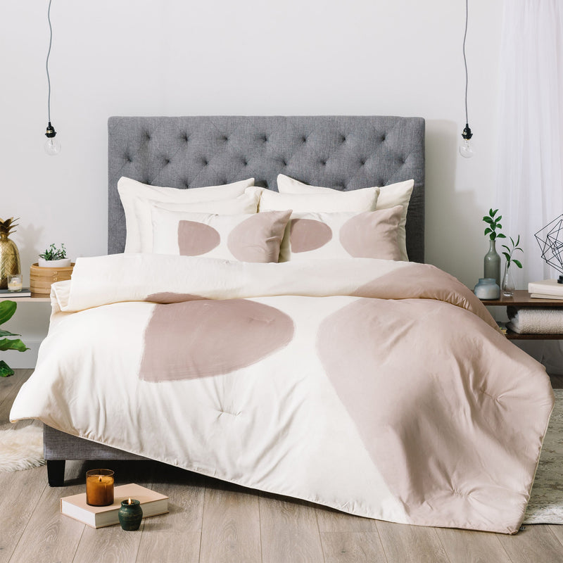 Almost Perfect Round 2 Bedding Collection